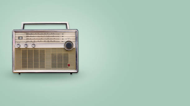 Vintage radio on color background Vintage radio on color background. retro technology. flat lay, top view hero header. vintage color styles. radio retro revival old old fashioned stock pictures, royalty-free photos & images