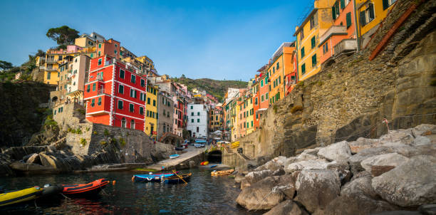 istock Riomaggiore, Cinque Terre - Italy 934566774