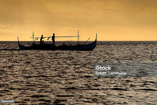 Photo libre de droit de Pêche Au Coucher Du Soleil banque d'images et plus d'images libres de droit de Adulte - Adulte, Asie, Aube