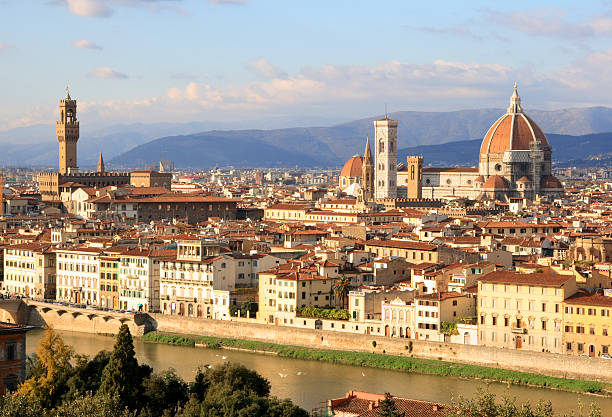 horizonte da cidade de florença, toscana, itália - palazzo vecchio piazza della signoria florence italy italy - fotografias e filmes do acervo