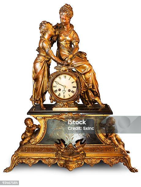 Photo libre de droit de Horloge Antique Avec Des Figurines banque d'images et plus d'images libres de droit de Art - Art, Classicisme romain, Pièce mécanique
