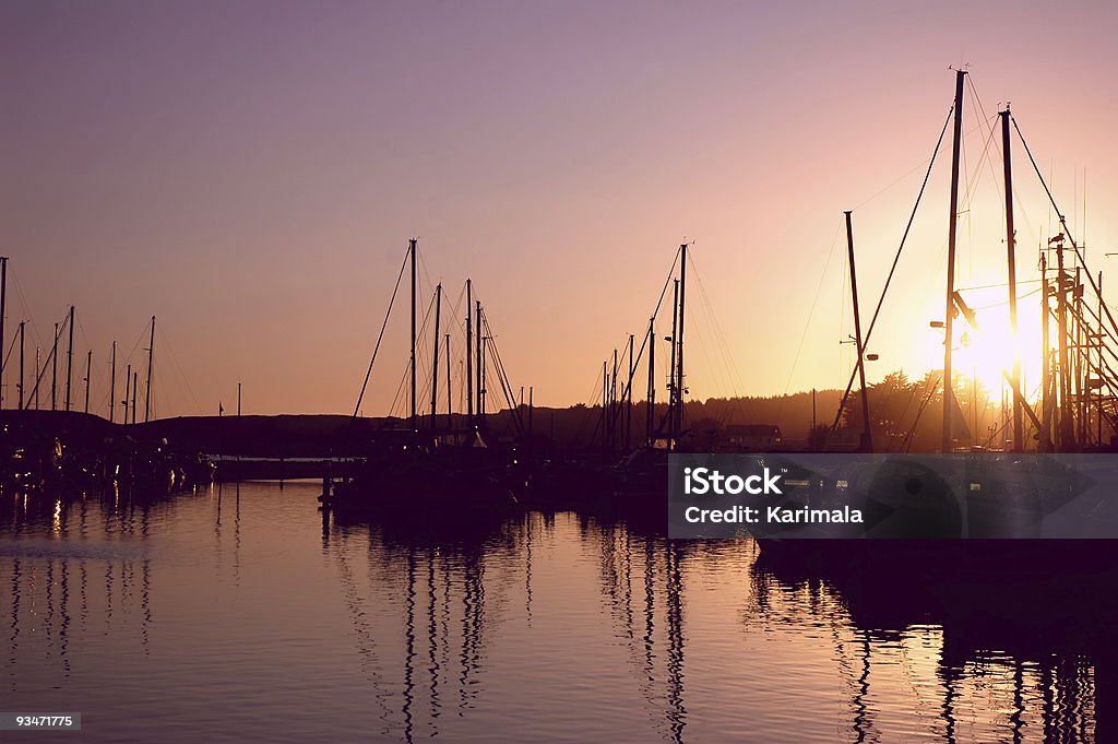 Coucher de soleil sur la Marina - Photo de Affaires libre de droits