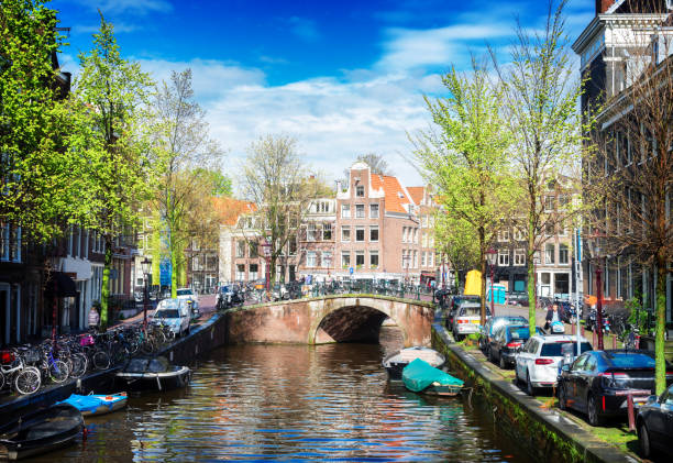 istock Houses of Amstardam, Netherlands 934739318