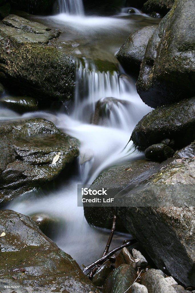 Kleiner Wasserfall - Lizenzfrei Bach Stock-Foto