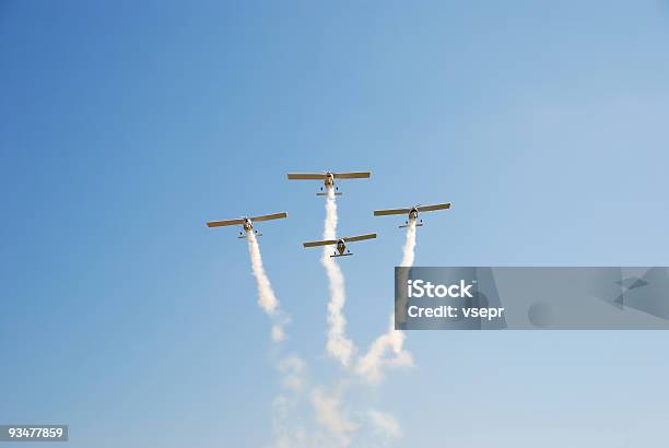 Ultraleichte Flugzeuge Show Stockfoto und mehr Bilder von Luftfahrtschau - Luftfahrtschau, Muster, Ordnung