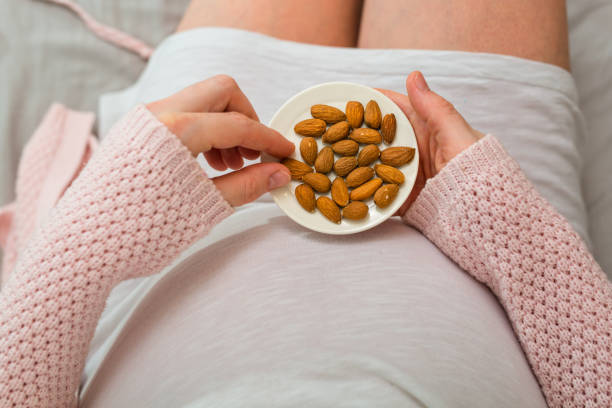 istock Pregnant woman 934812684