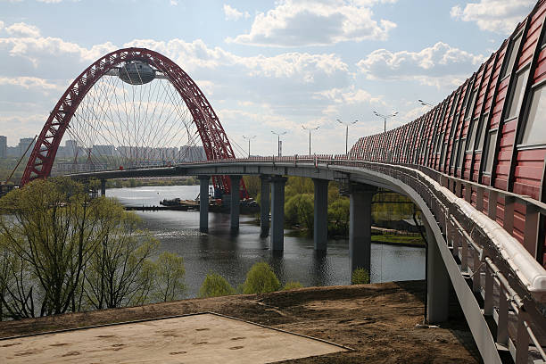 istock Zhivopisny bridge in Moscow 93483049