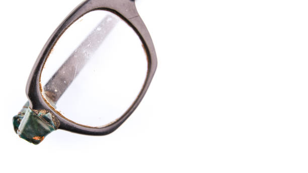 istock Old broken eyeglasses on white background, banner with place for text. Concept - update your old accessory 934870888