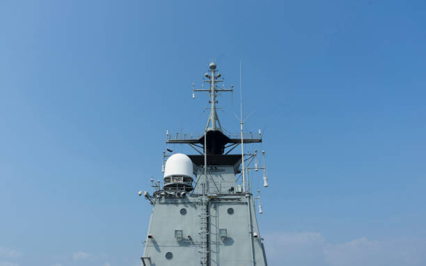 istock Radar at the top of the battle ship 934873362