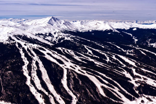 vues panoramique copper mountain tenmile gamme - tenmile range photos et images de collection