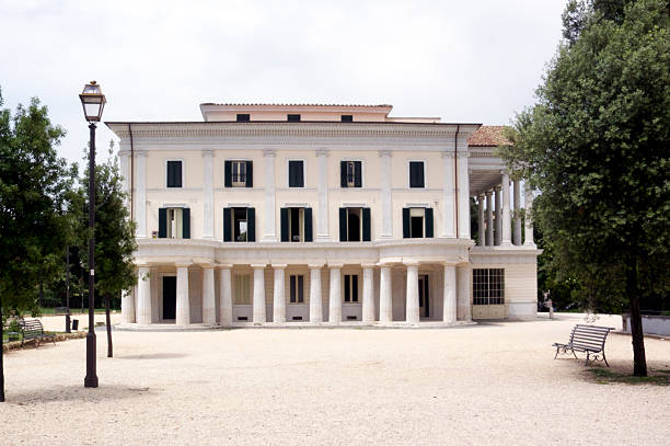 casino nobile in der villa torlonia, rom, italien - urban villa stock-fotos und bilder