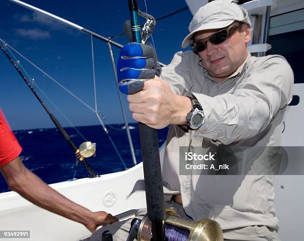 Foto de Pescador e mais fotos de stock de Marlim - Marlim, Pescaria, Adulto