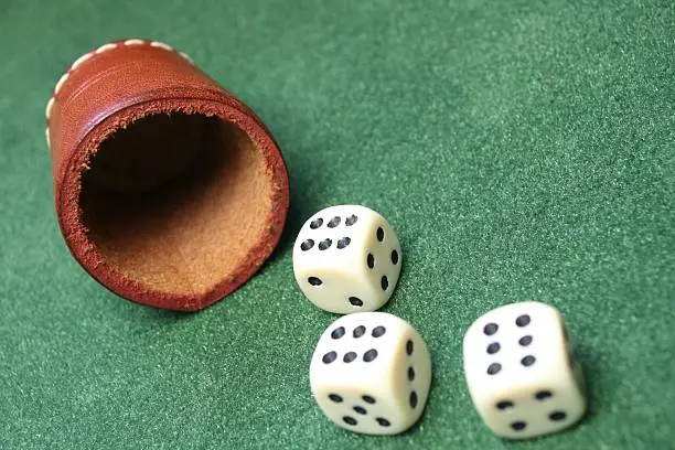 Dice and Dice-cup