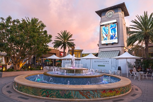 SAN DIEGO, CALIFORNIA, USA - JANUARY 22, 2018: Tower Clock and Fountain in Westfield Shopping Mall at University Town Centre (UTC)