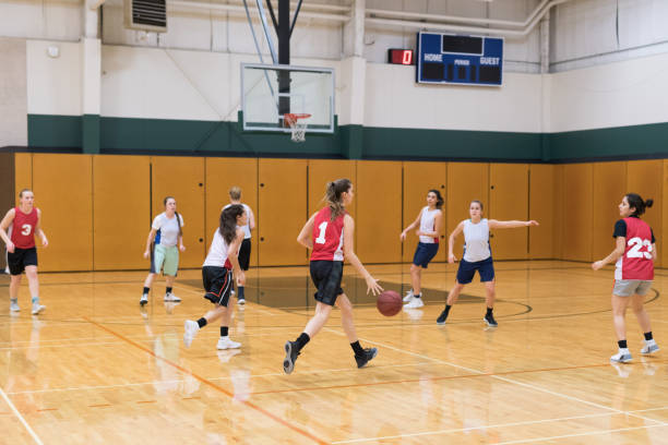 istock Women's College Basketball Practice 935135842
