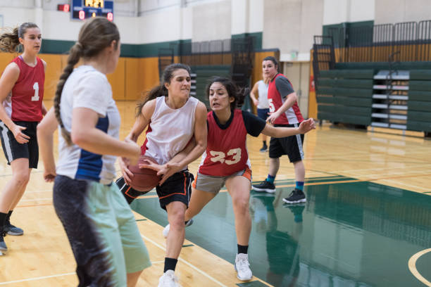istock Women's College Basketball Practice 935135848