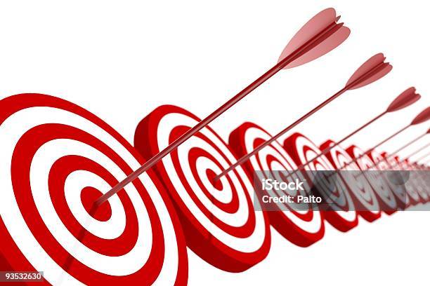 Rote Und Weiße Ziel Mit Pfeil Stockfoto und mehr Bilder von Zielscheibe - Zielscheibe, Abfeuern, Anzeigetafel