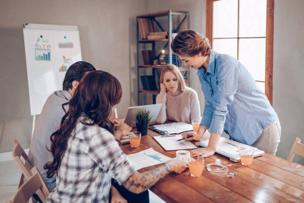 istock Business ideas is on the table 935338102
