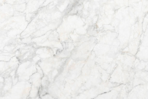 texture in marmo bianco (motivo naturale per sfondo o sfondo, può essere utilizzato anche per creare effetti superficiali su lastre architettoniche, pavimenti in ceramica e rivestimenti) - tiled floor dirty blue wall foto e immagini stock
