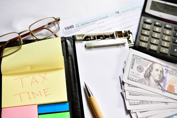 istock Filling US Tax Form 935476976