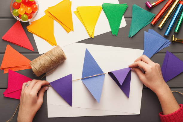 DIY holiday background, birthday party decorations