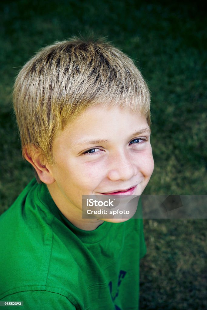 Menino sorridente - Royalty-free Meninos Adolescentes Foto de stock