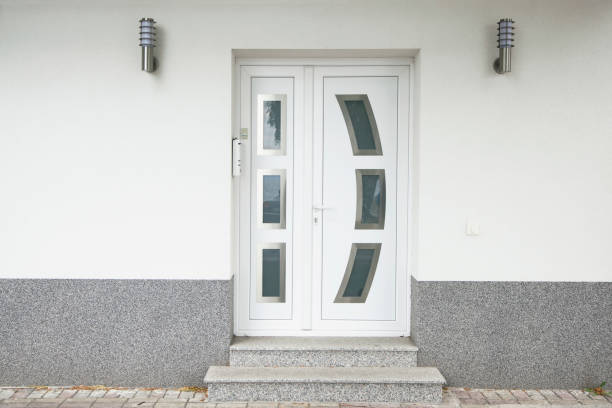 istock House front door 935723226