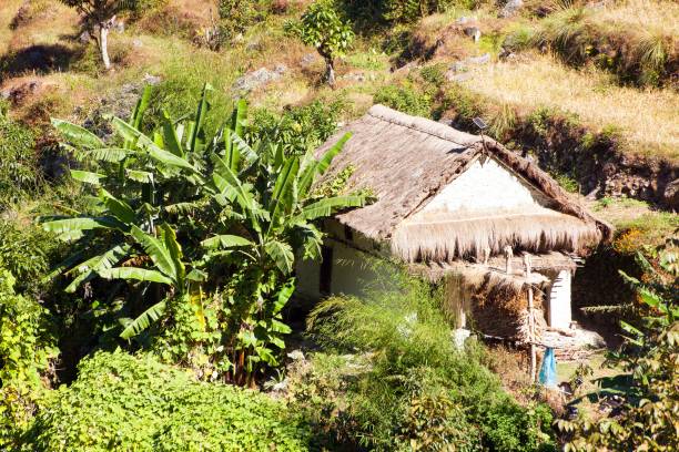 ネパールのクーンブ、ソルクーンブの美しい家 - mountain himalayas india cabin ストックフォトと画像