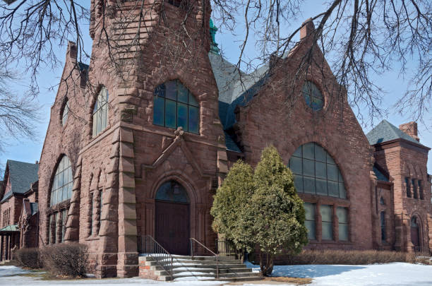 istock Landmark Minneapolis Church Corner and Facade 935765536
