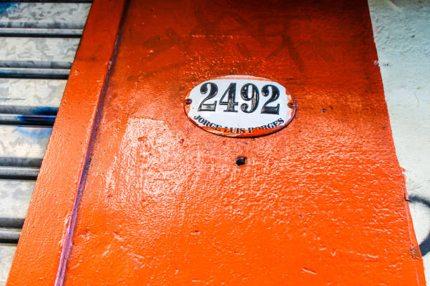 istock Vintage Door in Orange 935770792