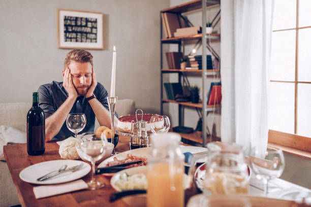 istock Waiting for friends to have dinner 935797584
