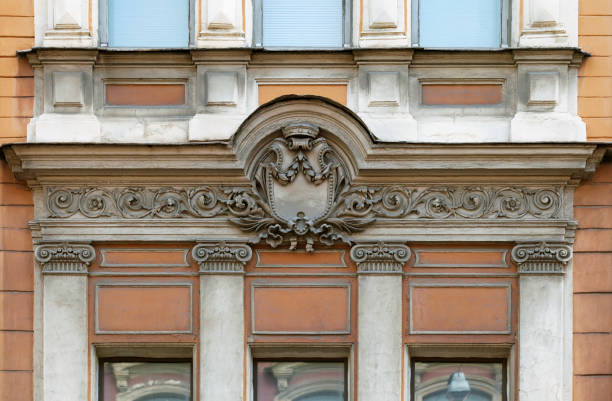 istock Balcony in classic style, Saint Petersburg 935951082