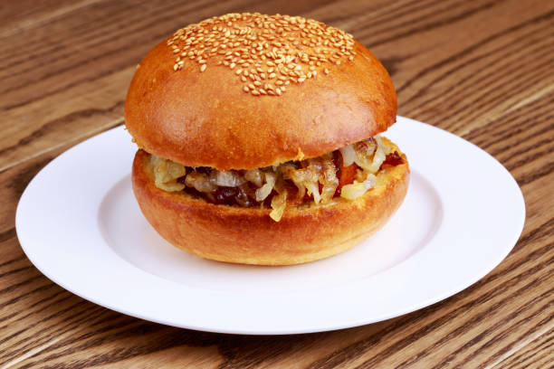 istock the homemade hamburger 935978768