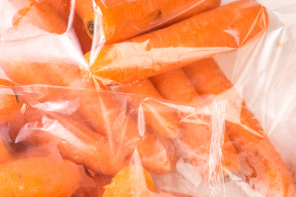 istock Bunch of organic Carrots 935979508