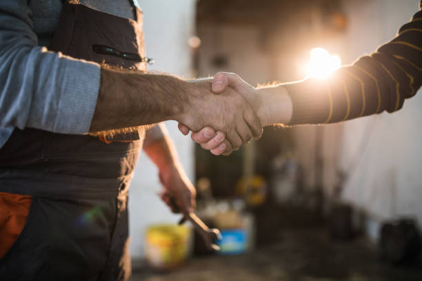 Mechanic Hand Sign 116,500+ Mechanic Hands Stock Photos, Pictures & Royalty-Free Images ...