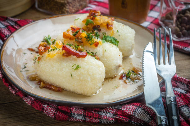 Potato dumplings stuffed with minced meat.