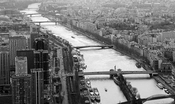 istock Black and White Arial view of the Seine In Paris 93607910