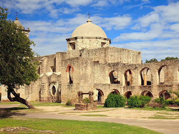 istock S Antonio Mission San Juan in Texas 93608057