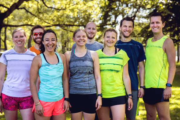 istock Urban runners crew training in the city 936081936