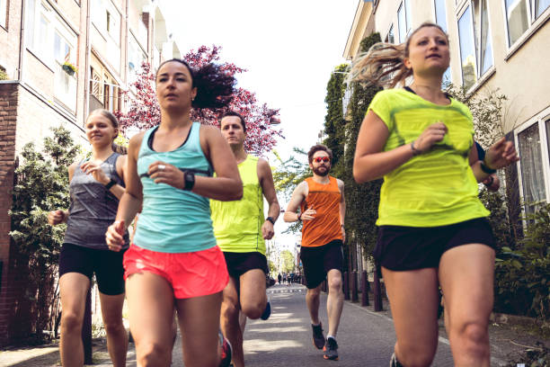 istock Urban runners crew training in the city 936082006