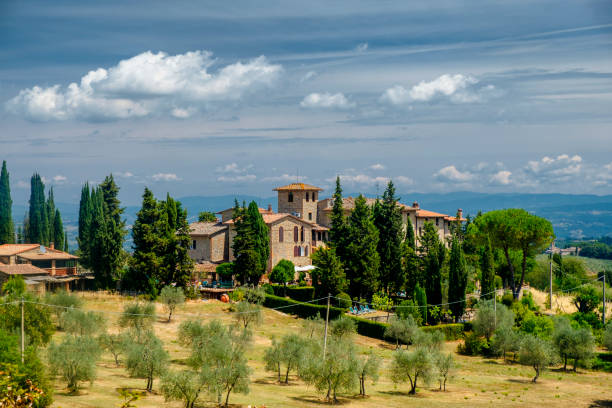 istock Landscape near San Gimignano (Tuscany) 936097970