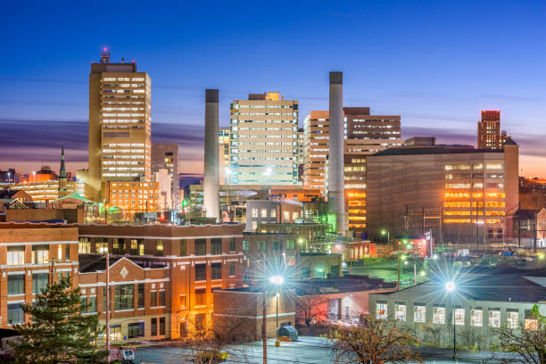 istock Harrisburg, Pennsylvania, USA Skyline 936139294