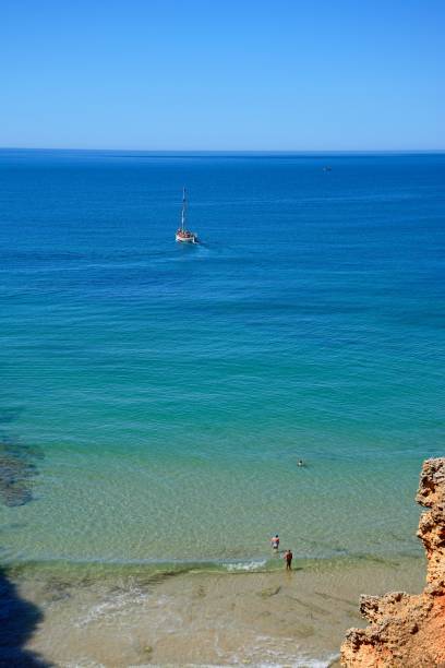 istock Small beach at Praia da Rocha, Portugal. 936143194