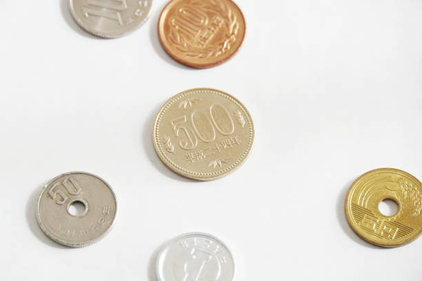 すべての種類の硬貨は日本。 - 500円玉 ストックフォトと画像