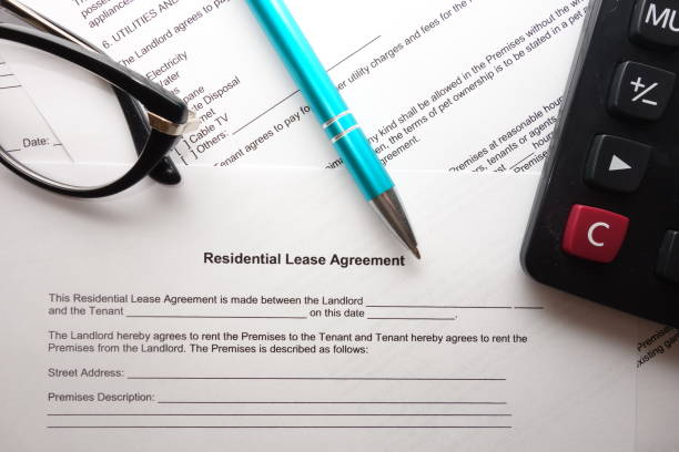 istock Blank residential lease agreement 936292250