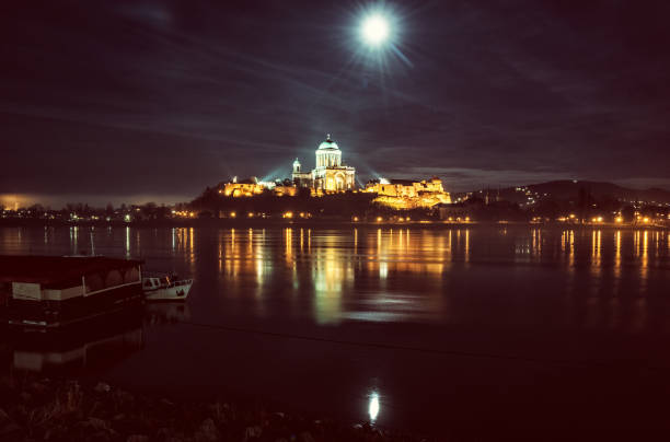 istock Esztergom basilica in the night, yellow filter 936301540