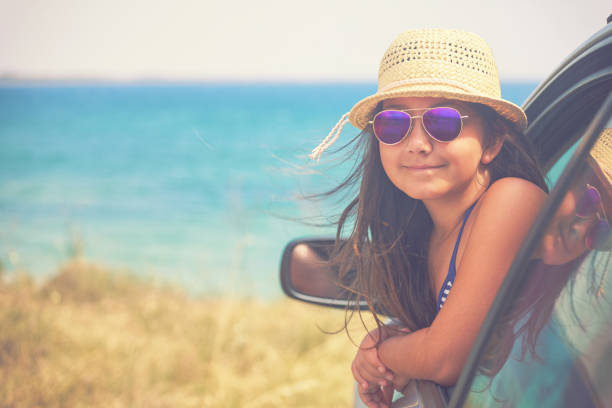 istock Young Family Arriving On The Beach 936316980