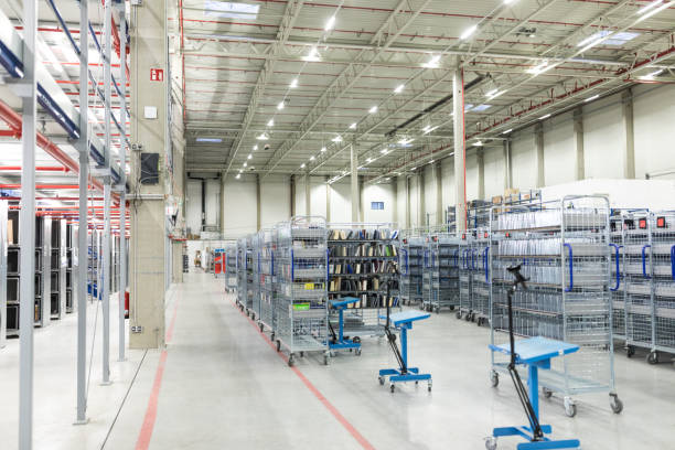 istock Interior of organized shipping warehouse 936321726