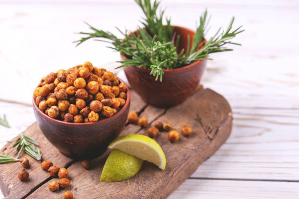 istock Indian cuisine. Roasted chickpeas with lime and rosemary 936322238