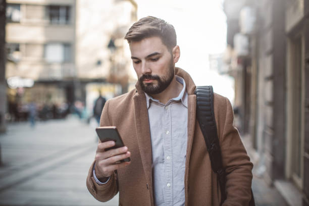 istock Living in a digital world 936339362